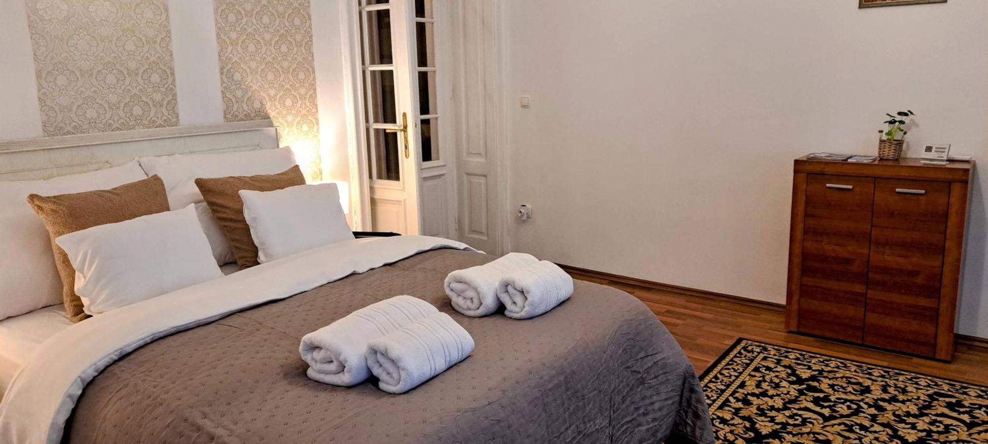 Comfort * Budapest